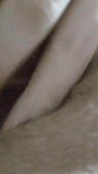 Sexy gigante faz você lamber sua buceta