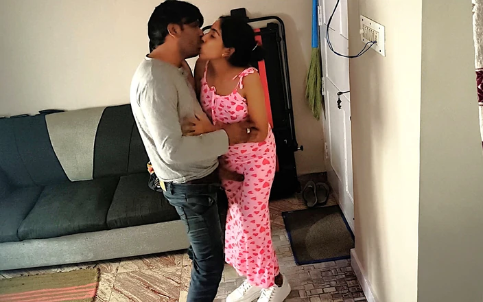 Parizadi: Desi Village Girl Secret Sex with Her Young Ex-boyfriend