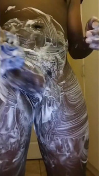 Grosse bite africaine magnifique aux courbes