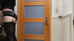 Joslin: Zeigt meine kleidung und meinen strumpfhalter