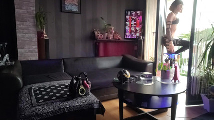 VaneSsa BiTCHx: Выставка "Черная пантера на балконе"