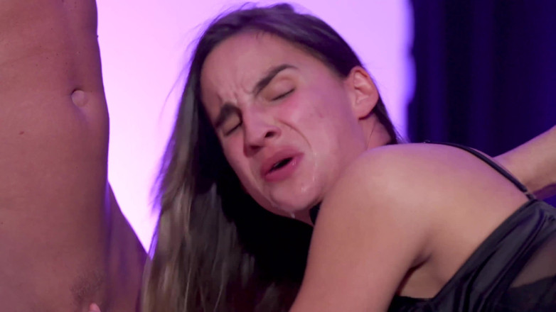 Jet sex prod: Gadis Belgium bangs 2 lelaki