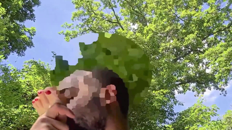 Livingcolors-vip: Premium - amatérské porno babičky: vdaná babička polyká mrdku z análu...