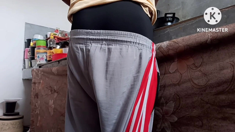 Desi__Panda: Straight Friend pierwszy raz w bieliźnie wielki potwór kutas