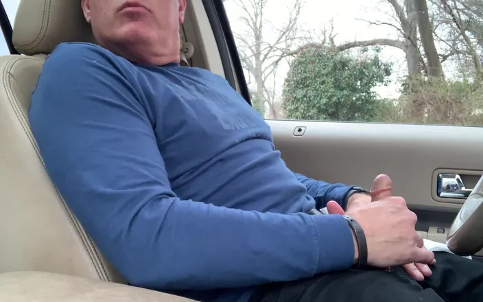 TJenner: Risky car jerking-off and masturbation outdoors