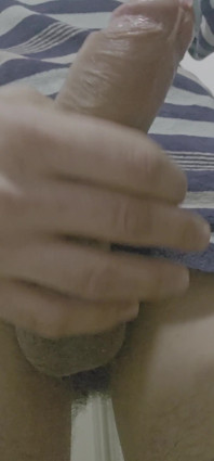 Me Masturbo Mi Polla Grande Para Ti