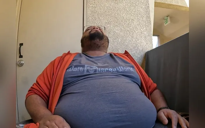 Blkhole420: Editing a video and inflating the belly on the patio....