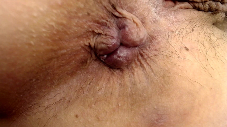 Abby Anna: Detailní záběr na abby's Puffy Tight Asshole