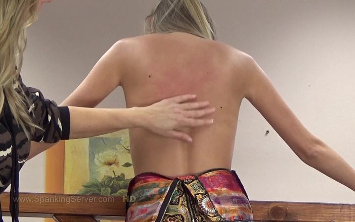 Spanking Server: Kate Bb 19233