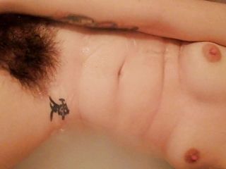 Cute Blonde 666: Super hairy girl in the bathtub cleaning herself