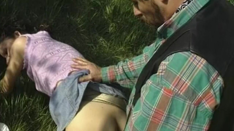 VHS-Vixxxen: MILF to dostane tvrdě do zadku