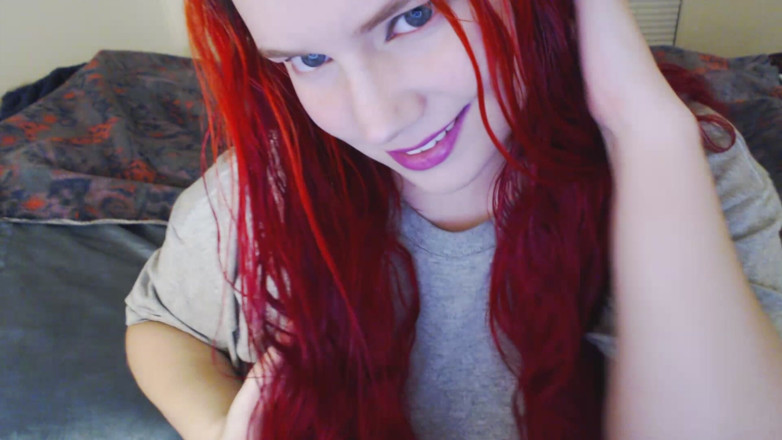 Scarlet Vixen: Gincu dan bibir fetish mulut