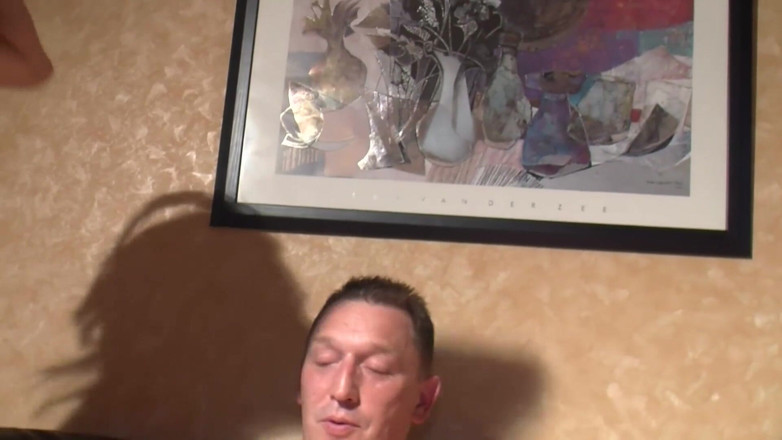 Mature Climax - 100% Mature Videos: Зрелая брюнетка с маленькими сиськами страстно скачет на хуе