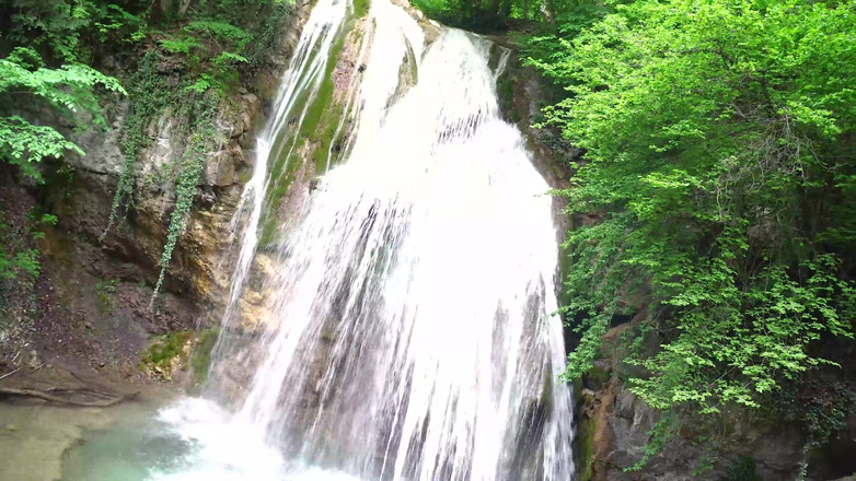 Darcy Dark: Ich ging zum Wasserfall für einen blowjob