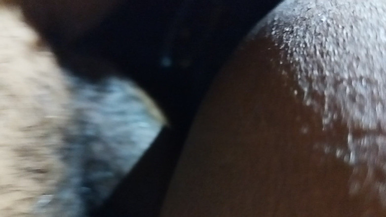 hot-hotdesi: 和嫂子享受午夜性爱