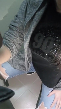 Kouření s mým sousedem ve vstupním výstřiku na obličej - Nicky Mist 4K