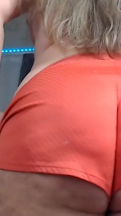 Happy New Year! Here's a New 5 Min Ass Worship.3 Thanks to Yall for Sticking with Me! (LilyBay73)