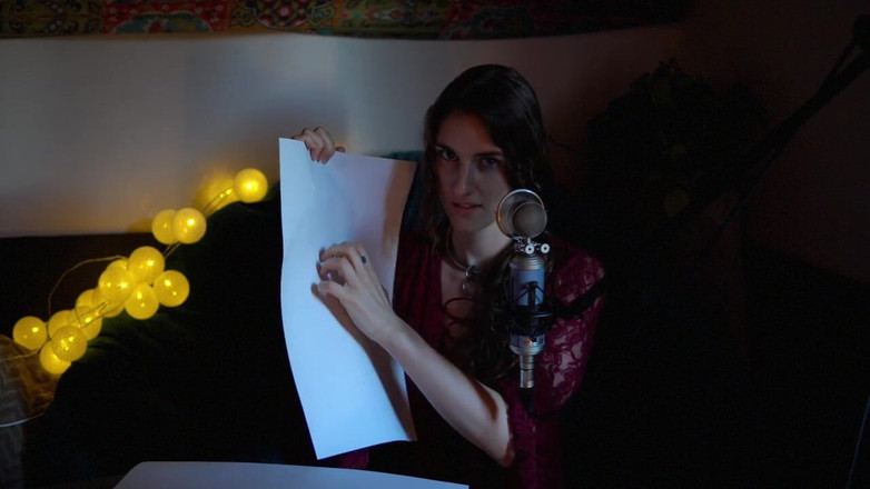 Piper Blush: Asmr Kağıt Sesleri