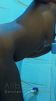 Bring That Phat Ass Here Let Me Fuck and Cum on Your Face