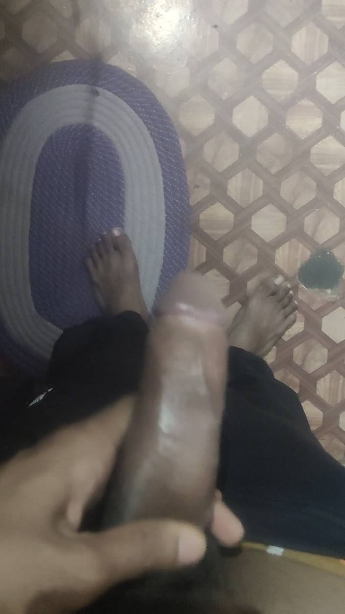 Gigolo Tv: Các bạn thấy dương vật của tôi như thế nào