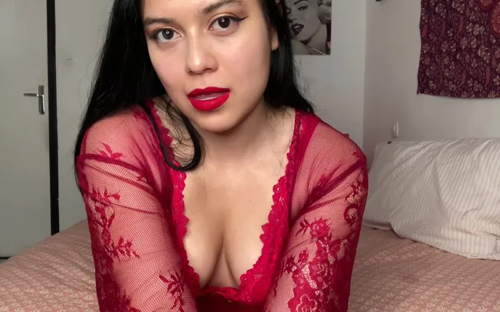 Sweetieluna: Step-mommy's Facial