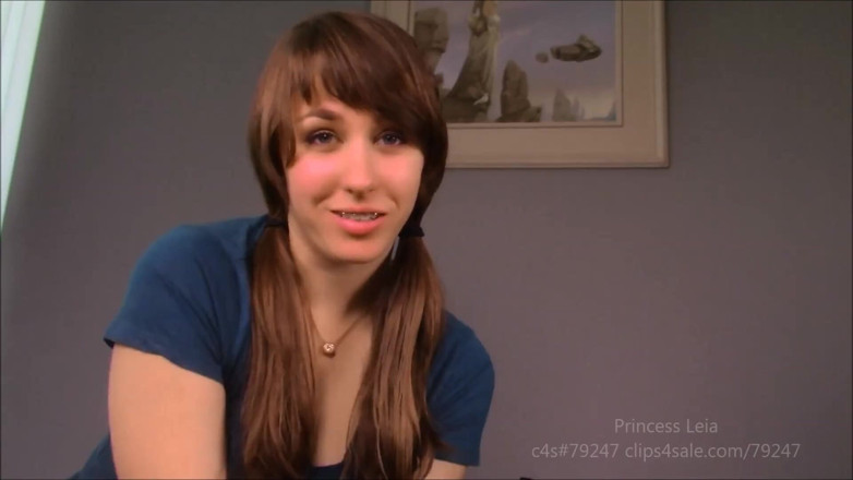 Princess Leia: Pump your stepsister's mouth full