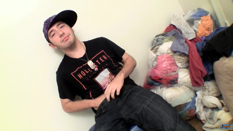 Straight naked thugs: Samuel Strokes up a Hot Load