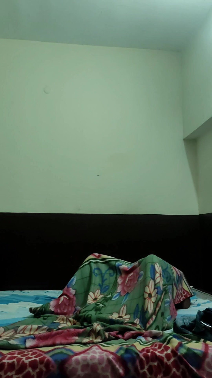 Hindiaudioadda1: Miłośnicy potajemnie korzystających w sypialni