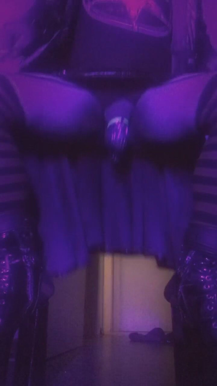 SissySlave: Покорная рабыня