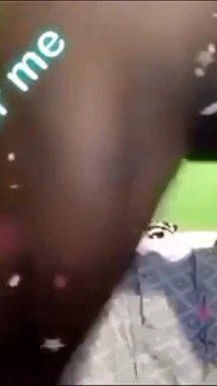Slowmo twerk yapıyor