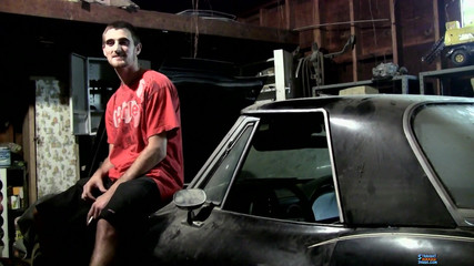 Straight naked thugs: Pancutan mani di garaj