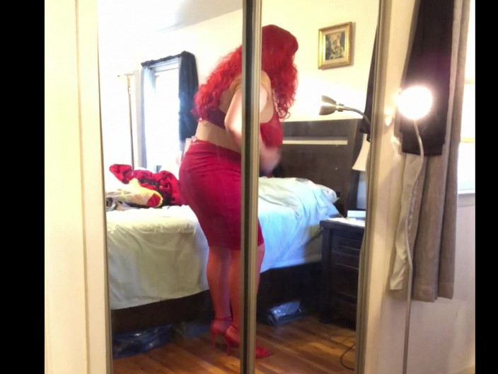 Deanna Doll: Video lengkap deanna cd doll lagi bugil dengan setelan merah