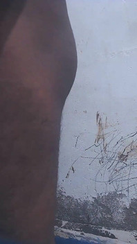 Sexy dame zuigt grote pik