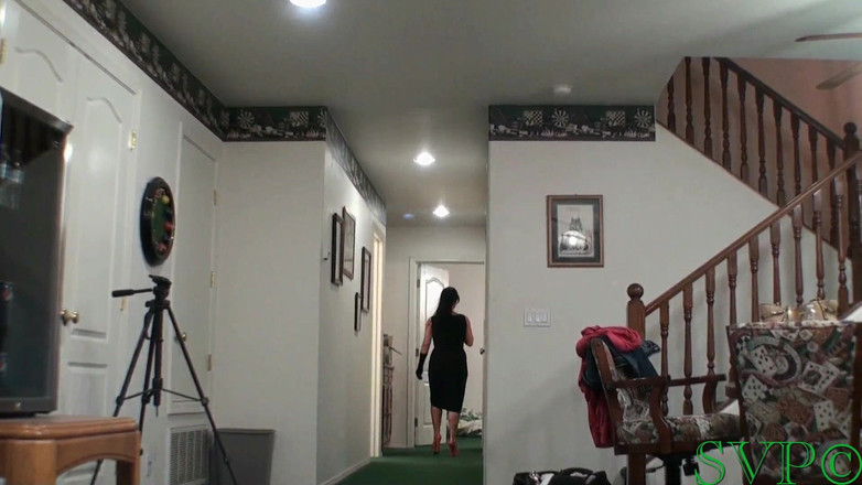 Big tit MILF'S GILF'S and girls: La pornostar jade steel è la mia matrigna e trova la...