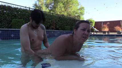 Bailey O'Brien: しぶき