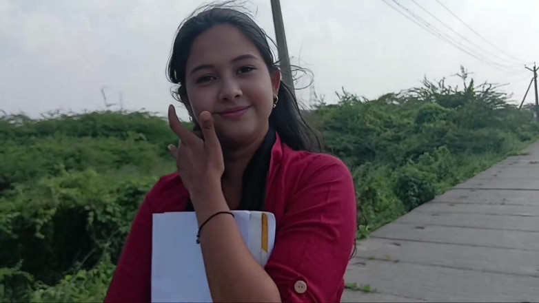 Apple Porn: First Time Desi Beautiful with Stranger From Outdoor