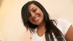 Estelle and Friends: Samira Kiss tem prazer em foder a melhor amiga do...