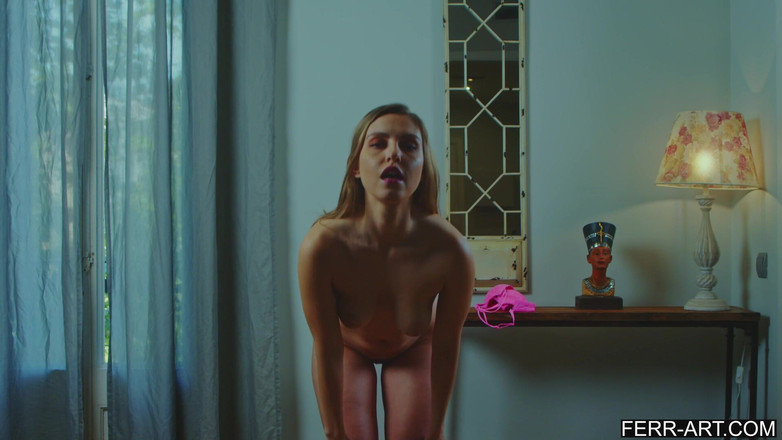 Ferr-Art: Jayla de Angelis nackte dessous anprobe teil 1.