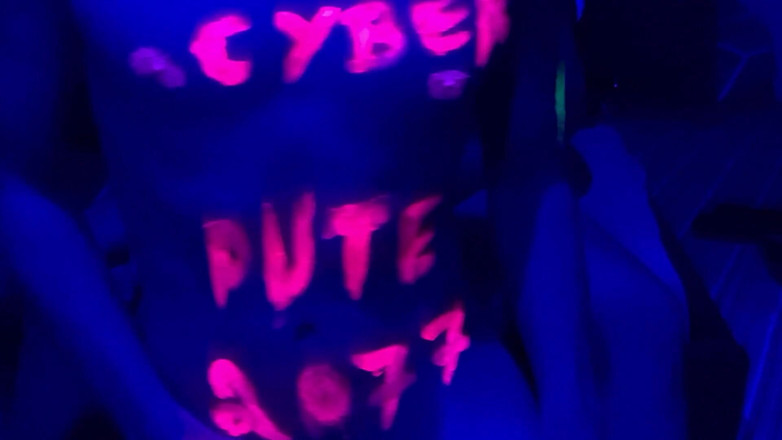 Matthew Fox Be: Cybertwink 2020 - pelacur terhangat bandar malam