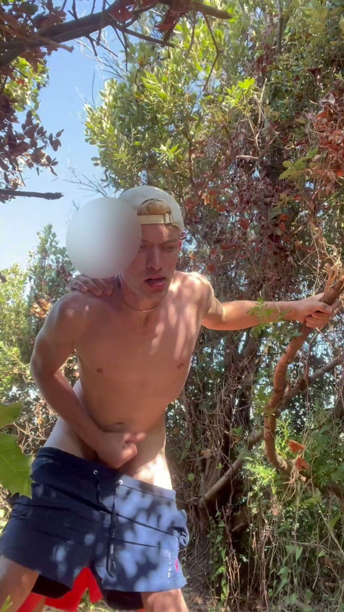 Gabriel Loma: Fuck in the Forest