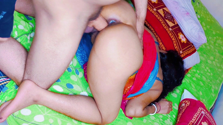RinaKumari55: Hermosa India Del Pueblo Ama De Casa Follada Duro En...