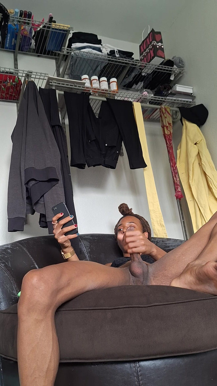 LordDashunKH: Праздничная дрочка Sesh