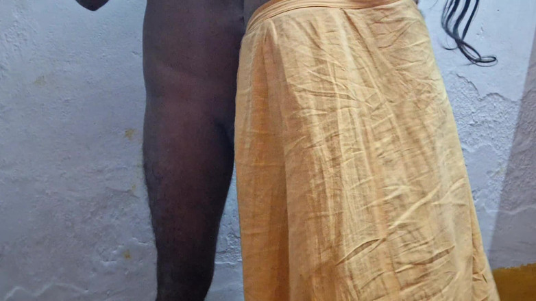 Busty Banuu: Người giúp việc vú to thổi kèn