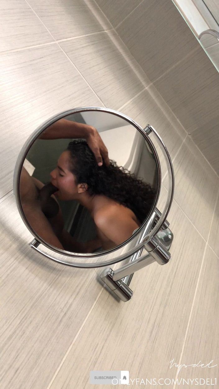 Nysdel: 女朋友享受深度口交 - 素人情侣 - nysdel