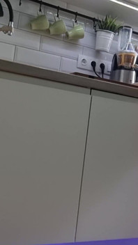 Memasak berbogel di dapur. 31902