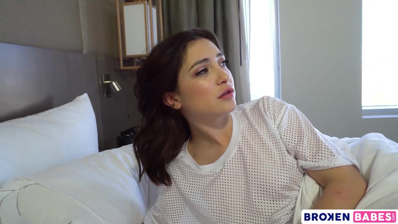 Broken babes: BrokenBabes - भाग्यशाली सौतेले भाई को Jane Wilde को चोदने का मौका मिलता है