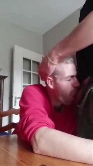 Justin hoodwar: Compilazione Ciuccio