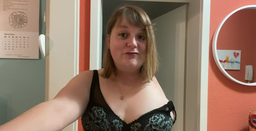 Deutsche Anna: Aku ngasih kamu liburan akhir pekan yang seru!