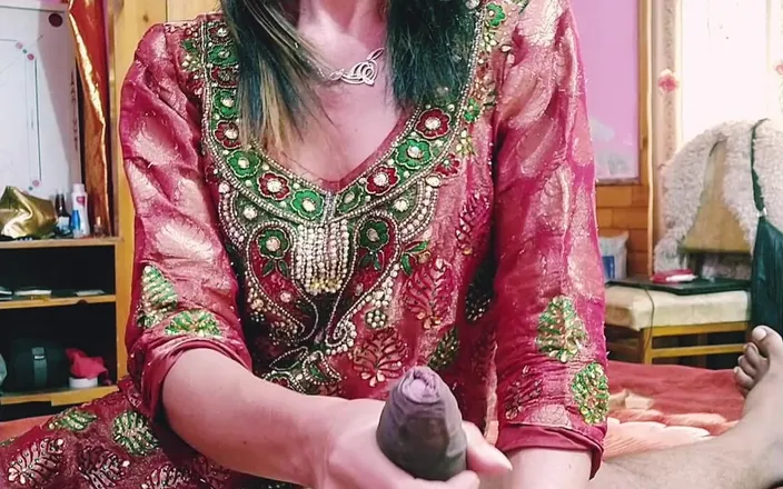 Bolly Karma: Fucking with Lustful MILF
