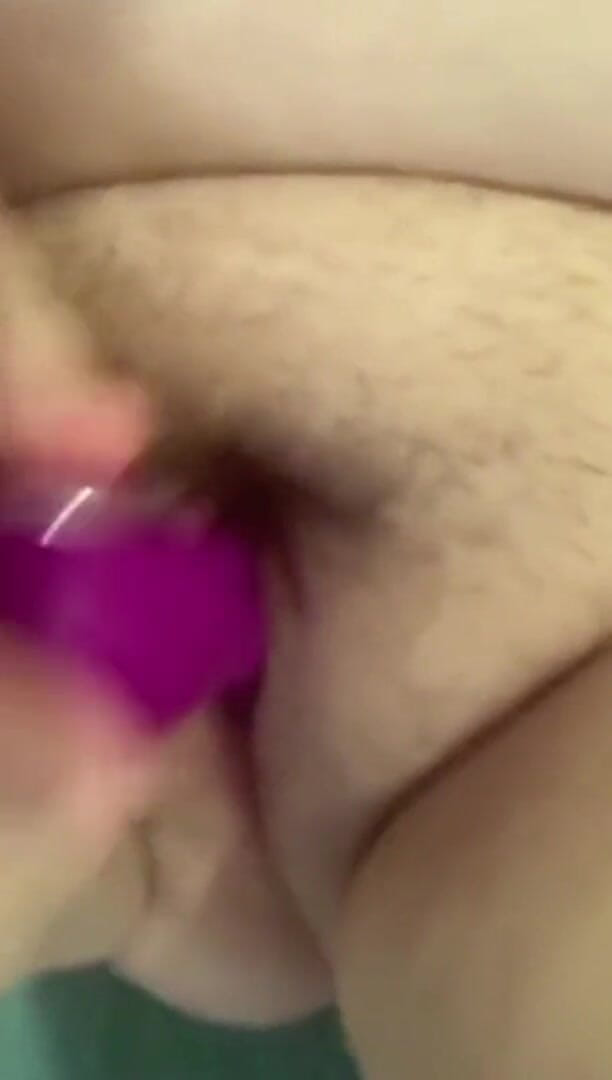 Real homemade BBW BBC porn: Młody angielski BBW zadowala moją cipkę wibratorem